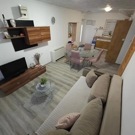 Apartments Rustika Toscana Vodice Exterior photo