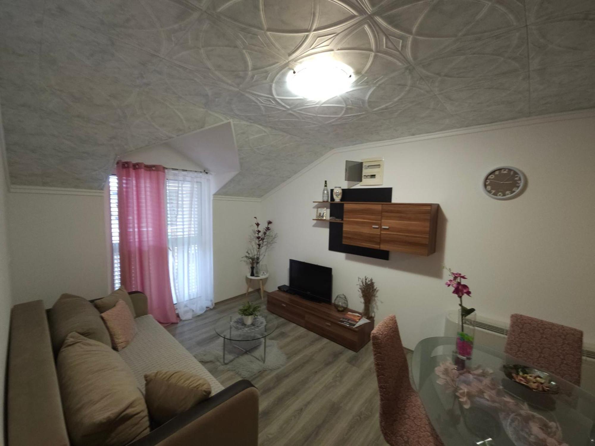 Rustika Toscana Apartment Vodice